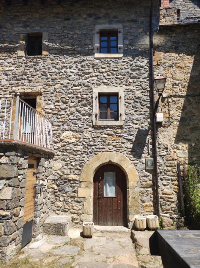Antigua Casa Chato - Tucasaenlospirineos エル・プエヨ・デ・ハカ エクステリア 写真